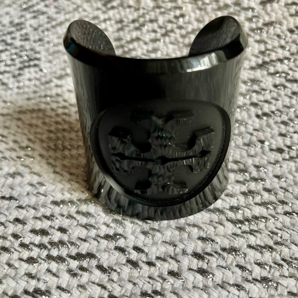 GORGEOUS TORY BURCH COFF BRACELET IN PRISTINE CONDITION - Picture 3 of 5
